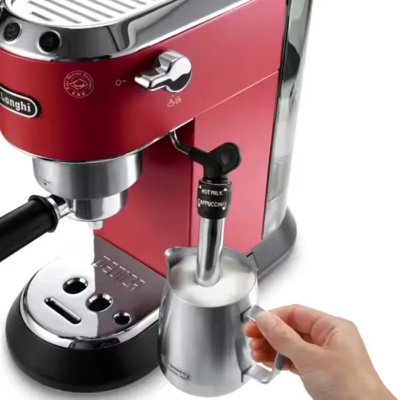 CAFETERA DELONGHI ESPRESSO DEDICA ROJO 952 398